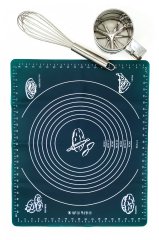 Silikon Hamur Açma Matı 40x50cm Yeşil + Metal Un Eleği Pratik Basmalı + Metal Çırpıcı