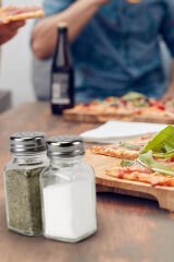 Kare Tabanlı Metal Kapaklı Tuzluk Biberlik 2'li Klasik Restaurant Baharatlık